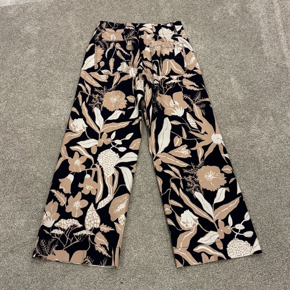Anthropologie Maeve Colette Jo Faulkner Wide-Leg Cropped Floral Navy Pant 27 - Picture 3 of 11
